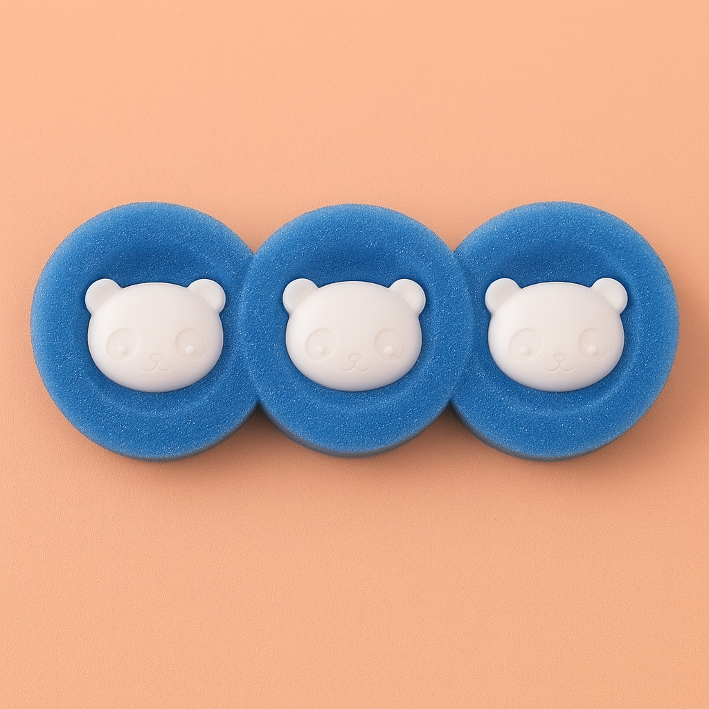 Strawberry Paws™ Fur-Free Laundry Balls – Say Bye to Pet Hair!